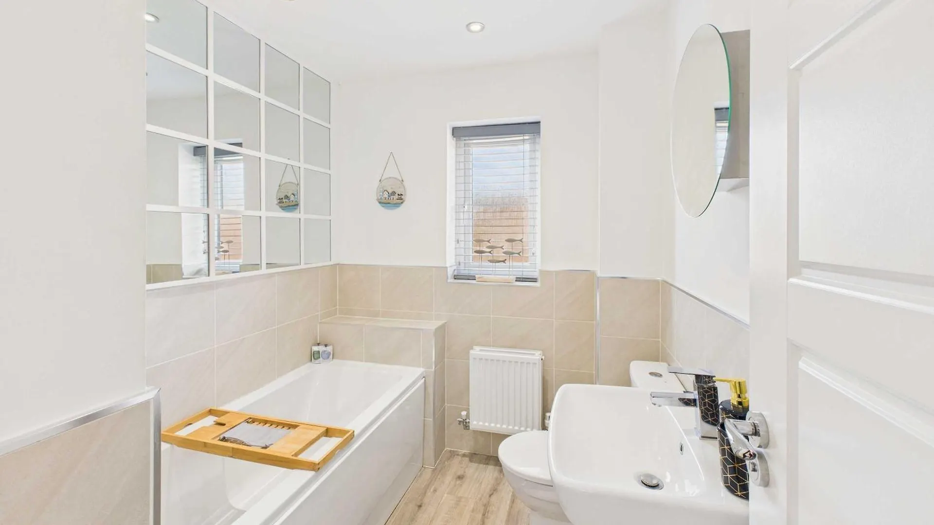 Host & Stay - Orient House Yarm 0*,